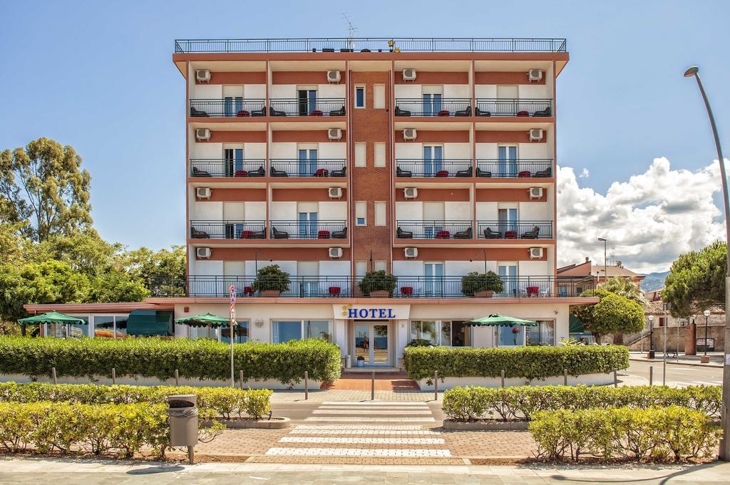 Hotel Murano ロッサーノ エクステリア 写真