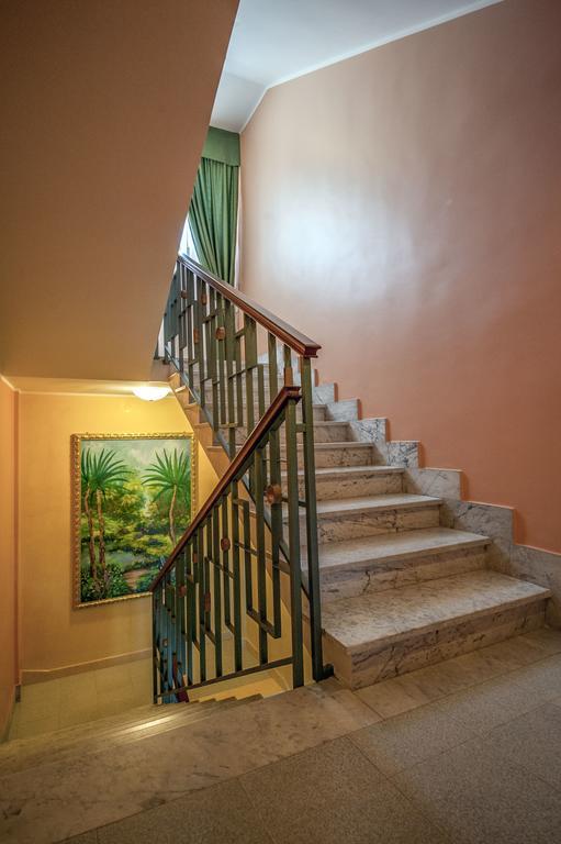 Hotel Murano ロッサーノ エクステリア 写真