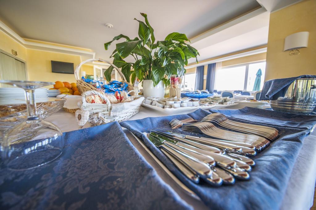 Hotel Murano ロッサーノ エクステリア 写真